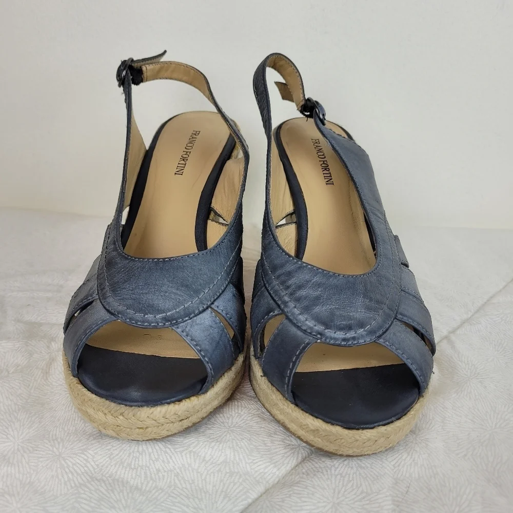 Franco Fortini denim blue leather sandals peep toe woven wedge beach boho chic 9